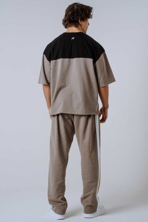 Футболка Nebbia Oversized Tee POWER Light Brown ASH 898