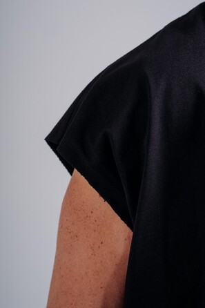 Безрукавка Nebbia Oversized Tank Top '97 PRIMAL Black 873