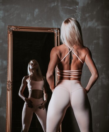 Топ Nebbia 'NS' FITNESS BRA 647 Salmon