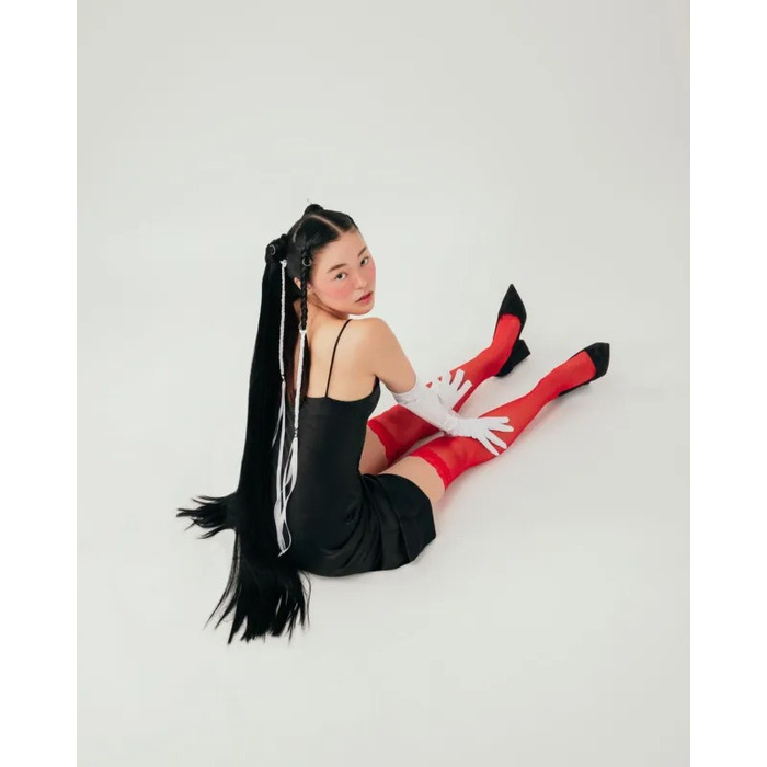 Рукавички Extra Long Opera Length Satin Gloves від Leg Avenue, білі