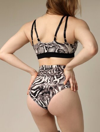 Animal Print – Високі шорти для pole dance, heels та сценічних виступів - зебра