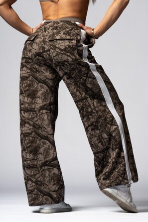 Штани Nebbia Oversized Sweatpants POWER Light Brown Camo 896