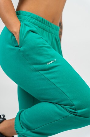 Штани Nebbia Oversized Joggers With Pockets Gym Time Green 281