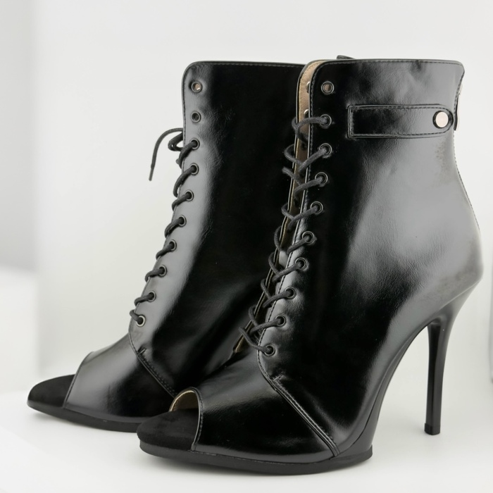 Хілси leather з язичком та литою підошвою, професійне взуття для сучасних танців з відкритим носком та шнурівкою. Ботильйони для High heels (хай хілс), Чорний 11 см, еко шкіра
