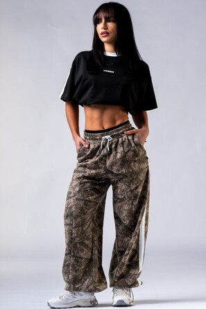 Футболка Nebbia Relaxed Tee POWER Black 894