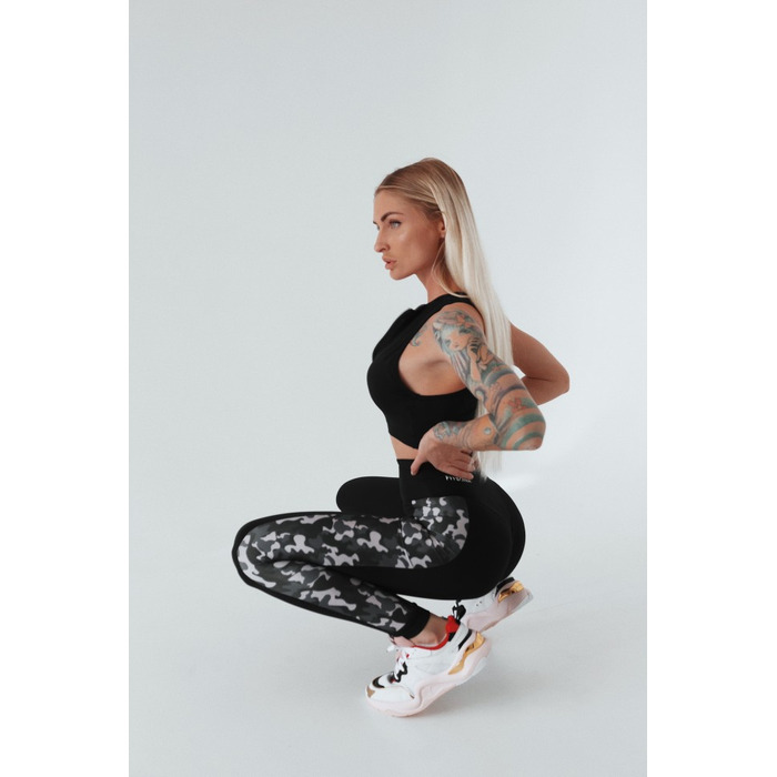 ТОП BLACK TOP WITH COLLAR AND ZIPPER