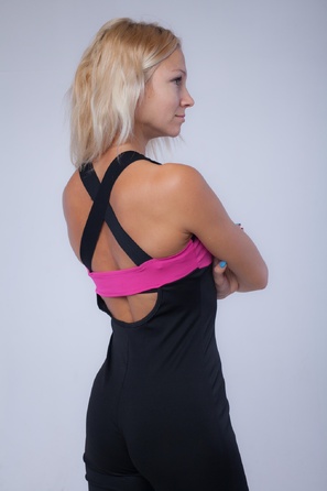 Комбинезон для воздушной гимнастики чёрный с розовым