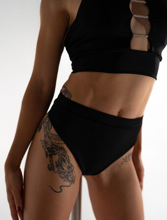 шортики Liora для полденс