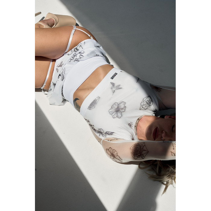 Dance Tattoo — Високі Шорти-Спідниця з Сіткою та Принтами для Pole Dance, Heels і Cценічних Виступів - білий